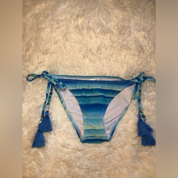 Blue Tie-Dye Bikini Bottom with Tassels size 6 NWOT - Picture 5 of 12